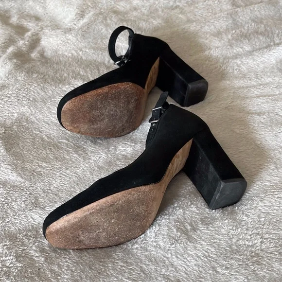 Black Suede Chunky Heels Size 4.5 Women's - Picture 6 of 8